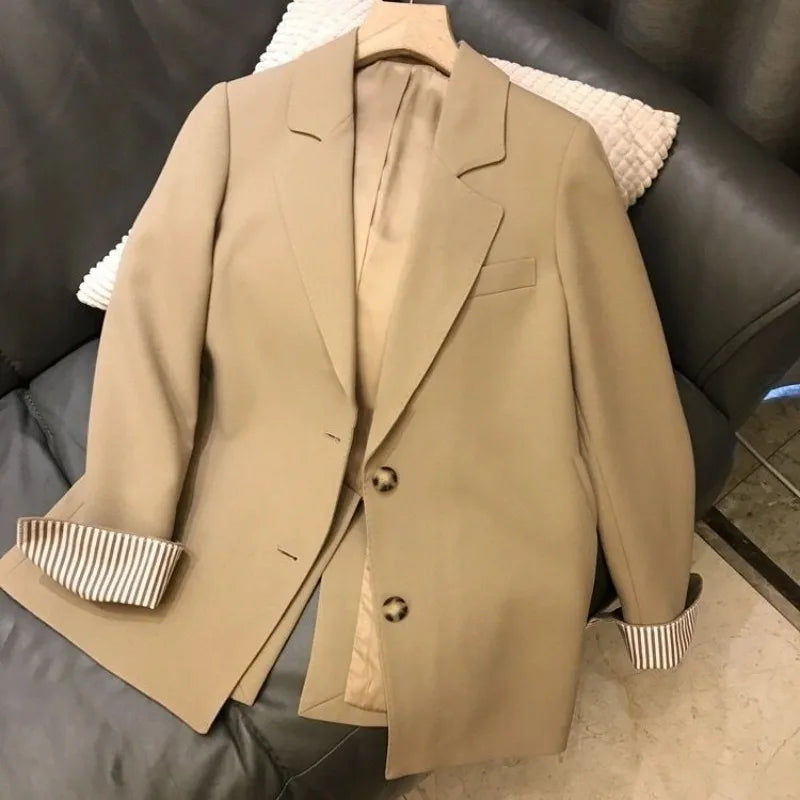 The Luxe Contrast Blazer