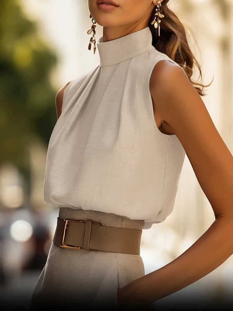 The Élyra Sleeveless Turtleneck Top